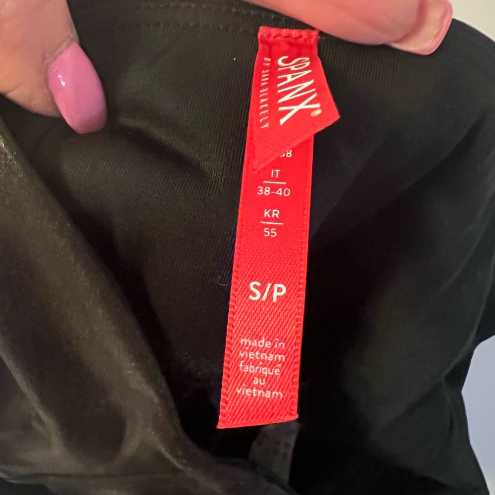 Spanks leggings